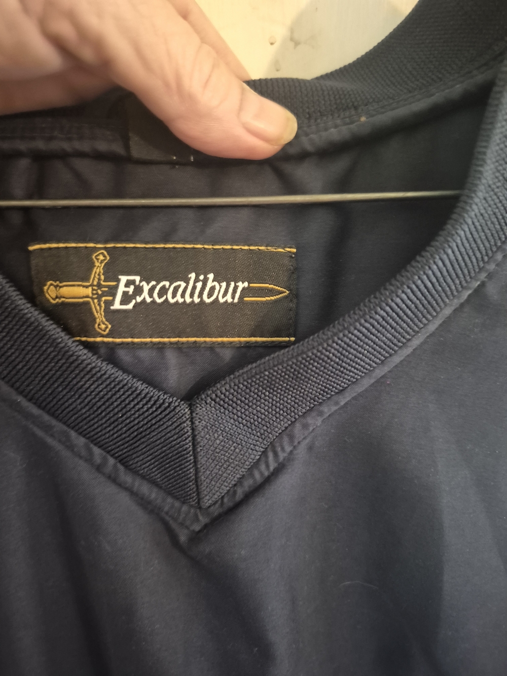 Excalibur Men’s Navy V-Neck Vest